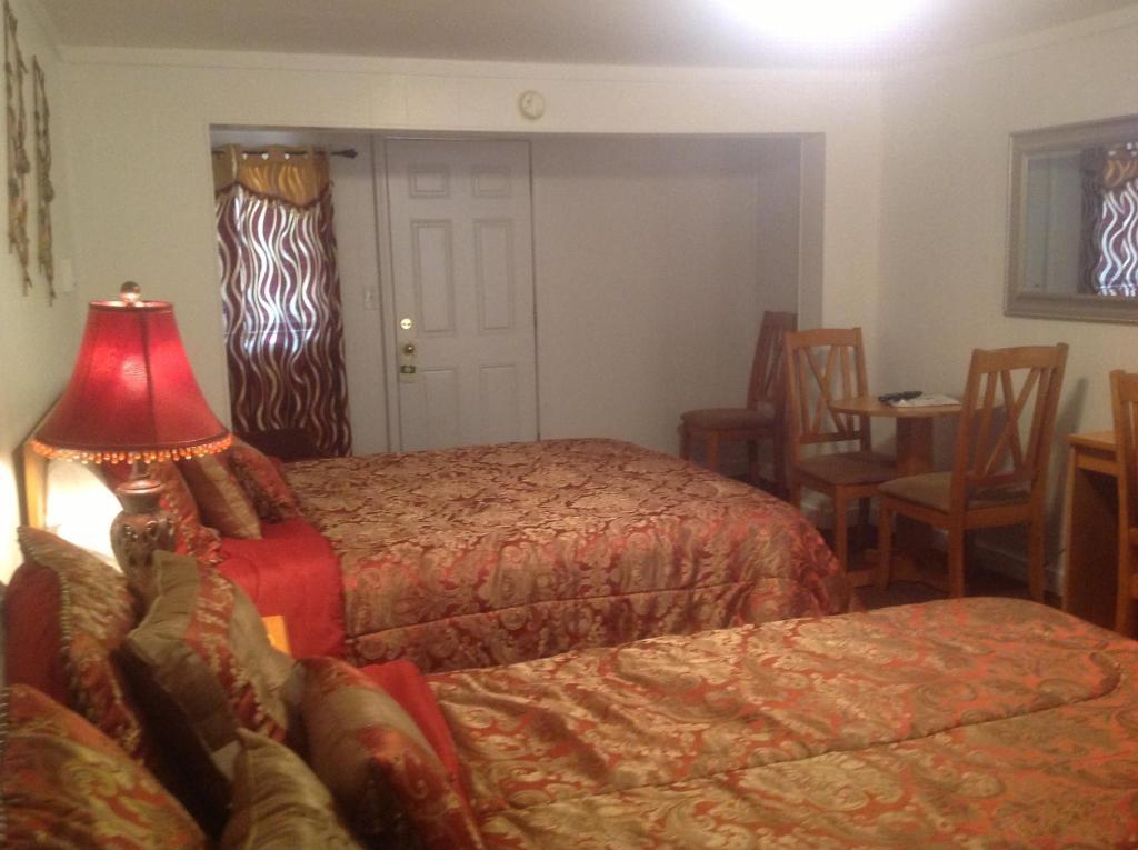 Holiday Motel Bend Extérieur photo