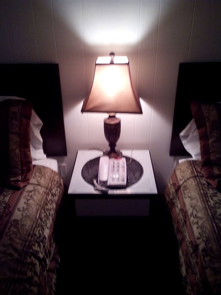 Holiday Motel Bend Extérieur photo